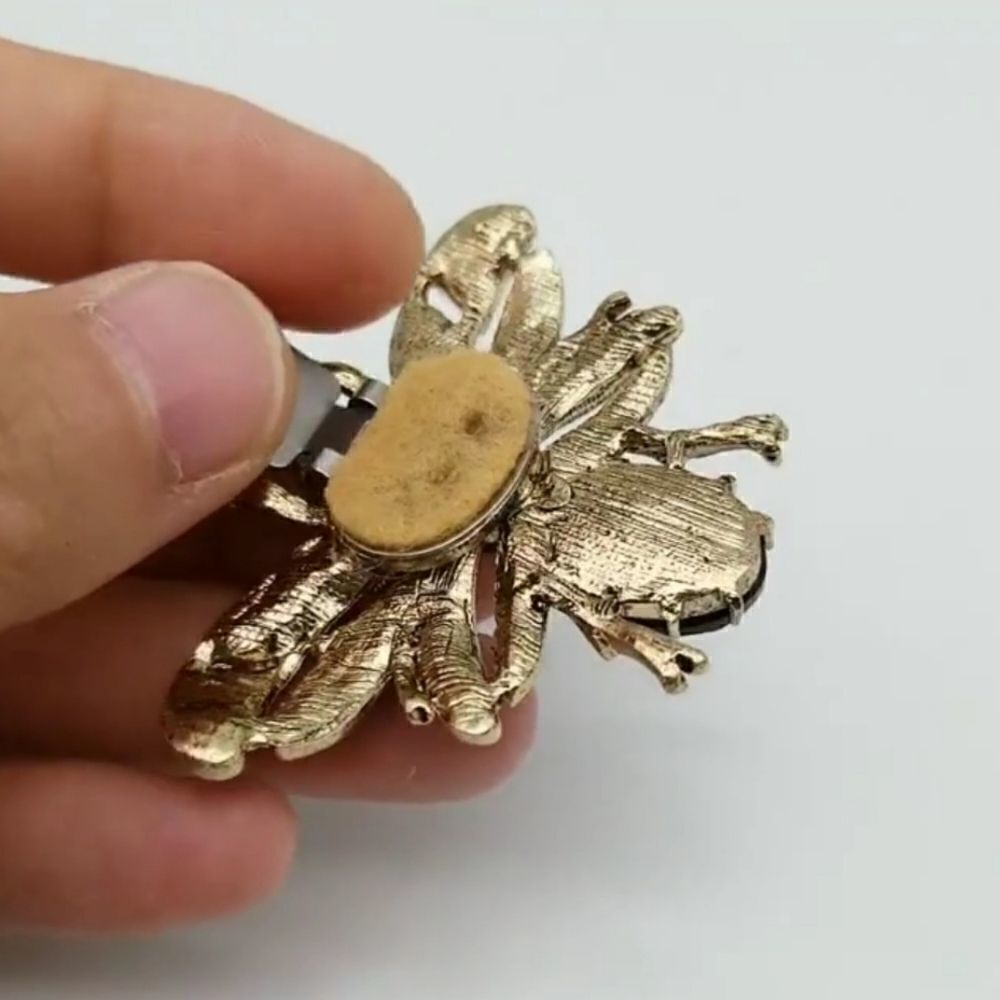 Bee Inspired Detachable shoe clip - Picture 12 of 14